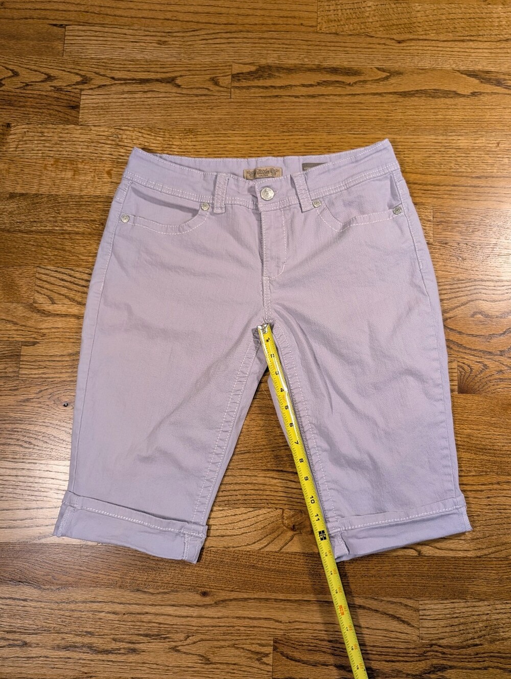 Nine West Vintage America Lavender Lilac Bermuda Shorts Cuffed Stretch Size 10 - Picture 3 of 6